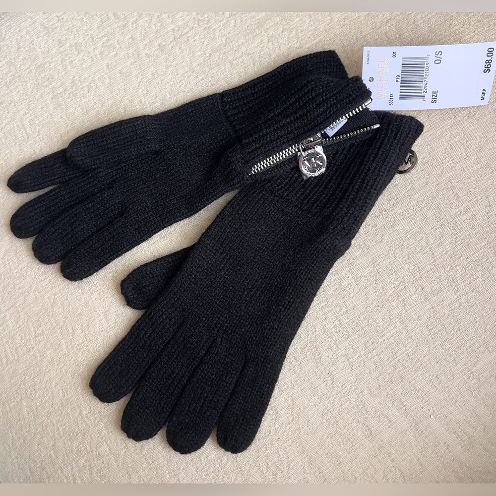 MICHAEL KORS logo zip knit women’s gloves size OS black